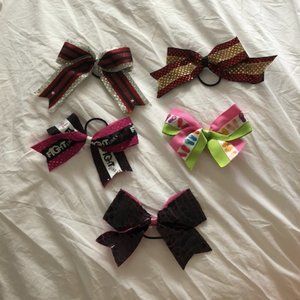 Cheer bows